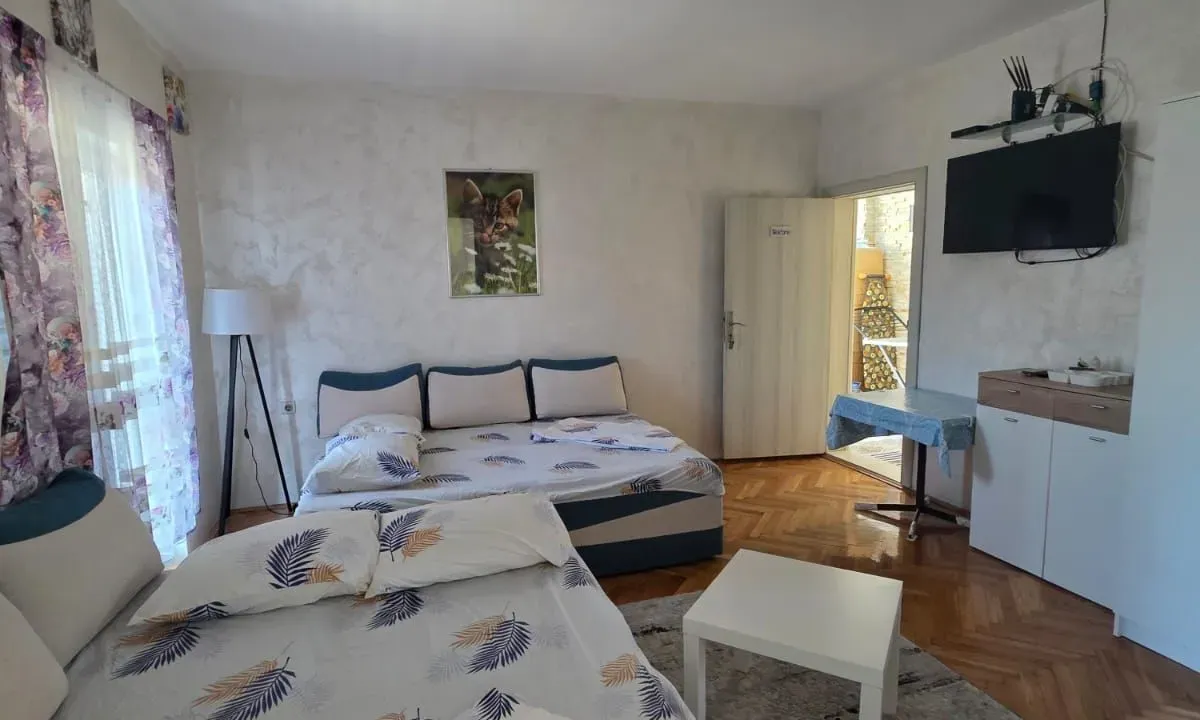 Prodaja, dvosoban stan, 65m², Risan, Kotor