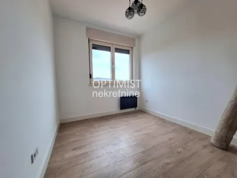 Izdavanje, trosoban stan, 70m², Dušanovac, Voždovac Sve Podlokacije - image 10