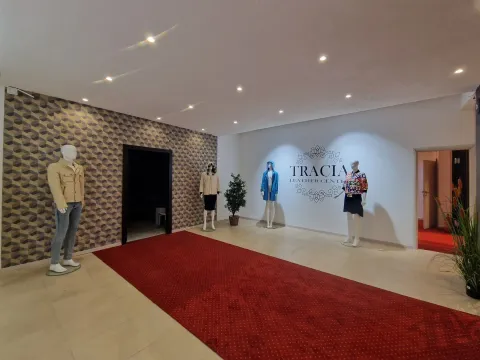 Prodaja, poslovni prostor, 800m², Jaz, Budva - image 20