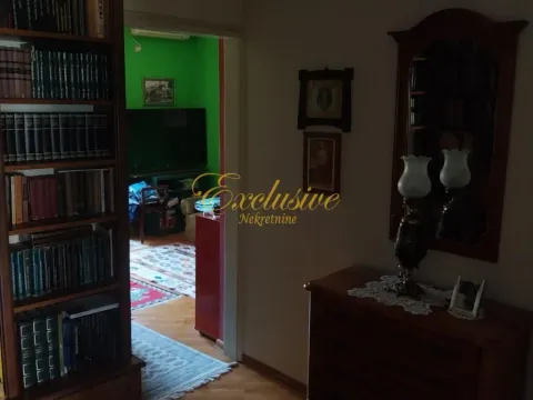 Sale, four bedroom apartment, 105m², Stari Grad, Beograd - image 8