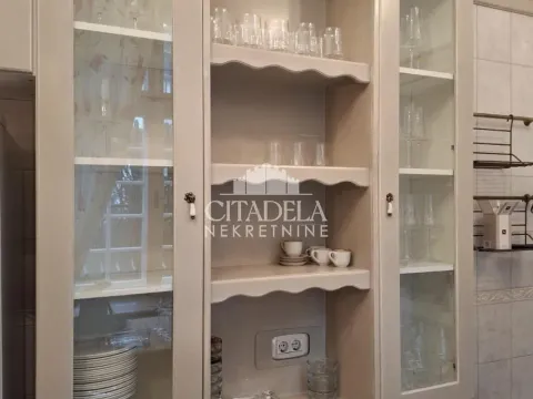 Rent, house, 171m², Neimar, Vračar Sve Podlokacije - image 6