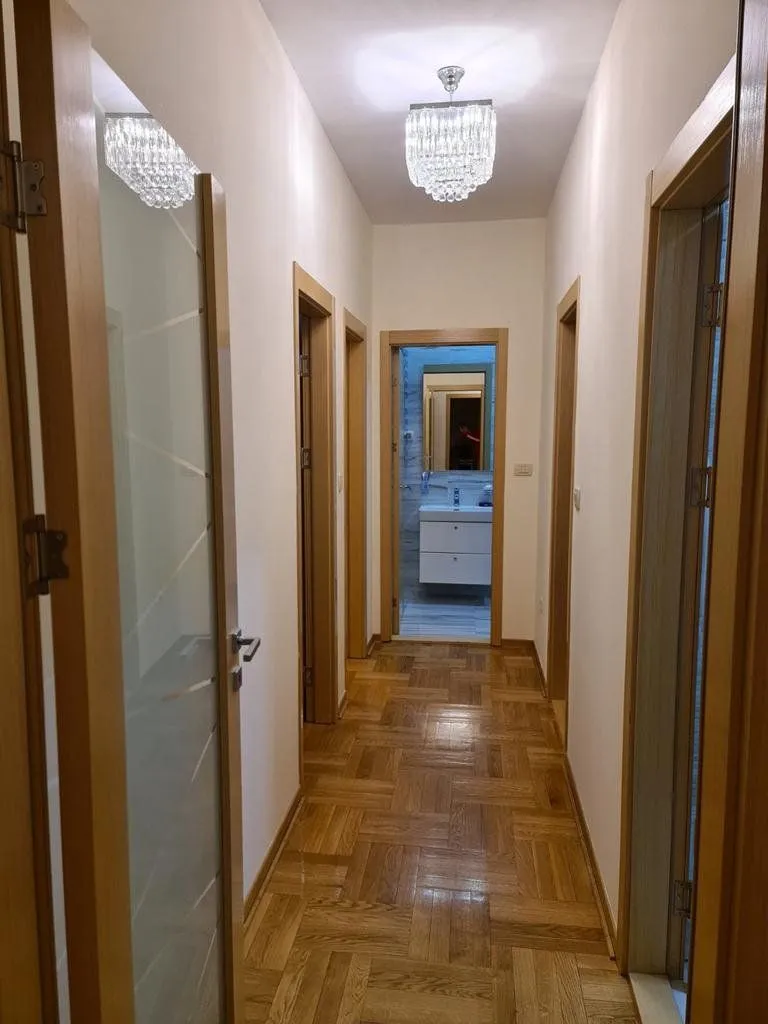 Rent, three bedroom apartment, 100m², Preko Morače, Podgorica