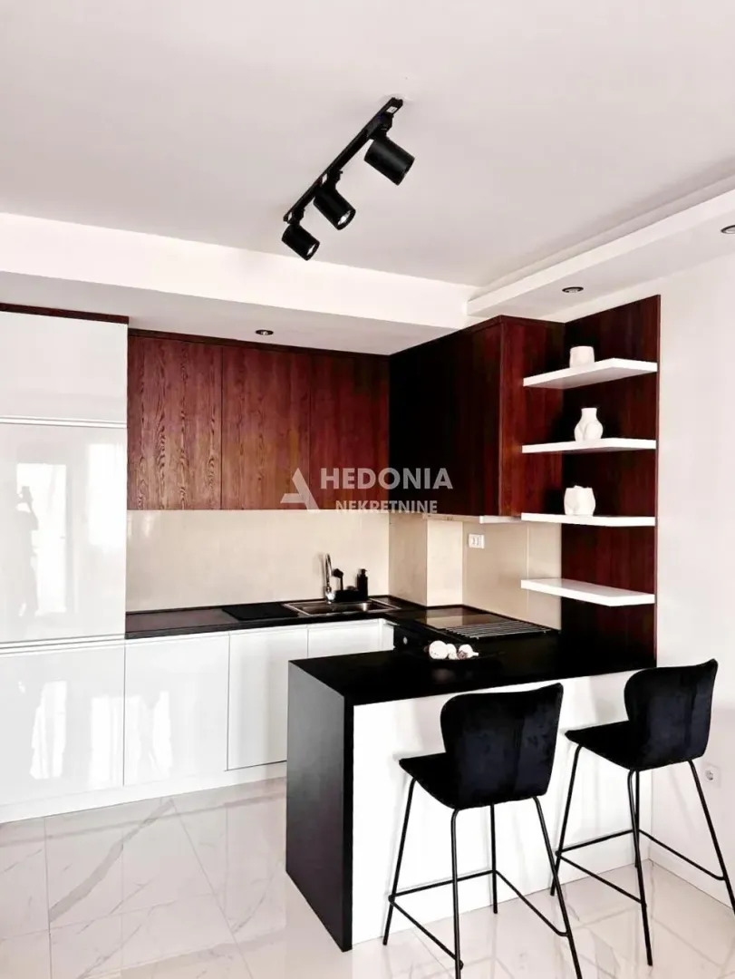 Rent, one bedroom apartment, 42m², Trošarina, Voždovac Sve Podlokacije