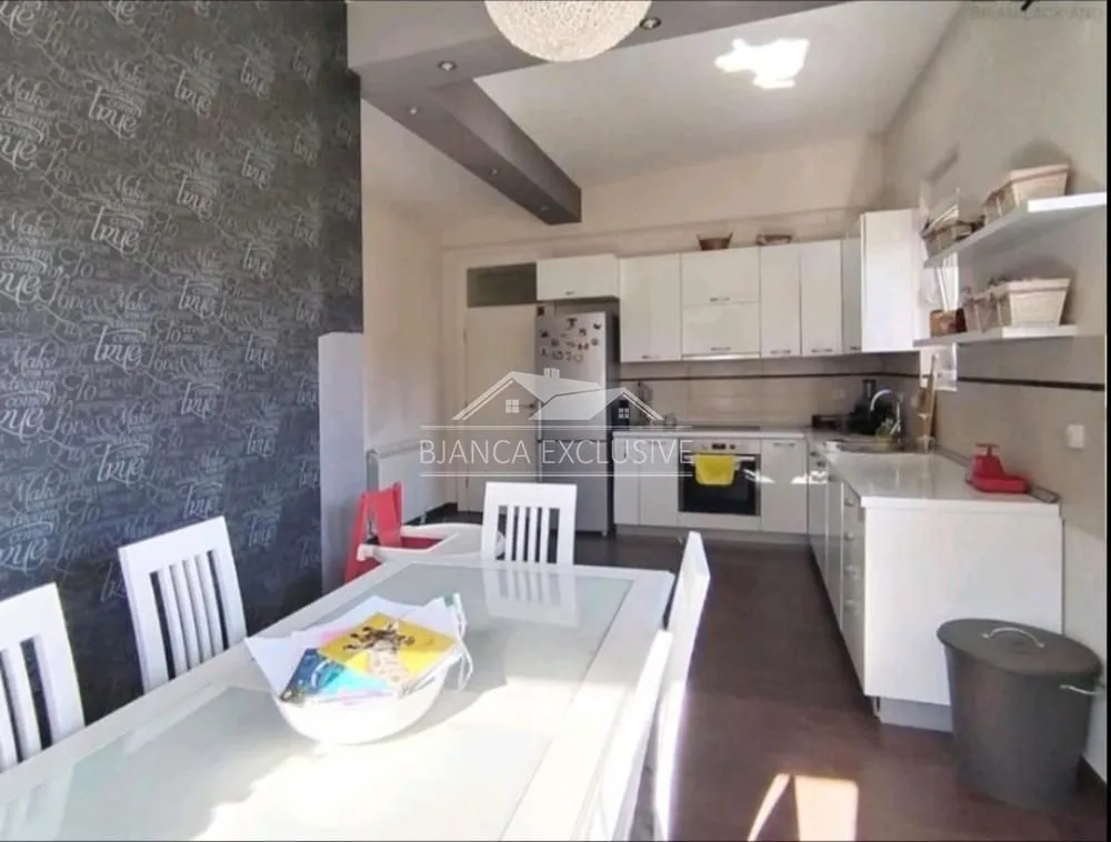 Sale, three bedroom apartment, 126m², Savski Venac, Beograd