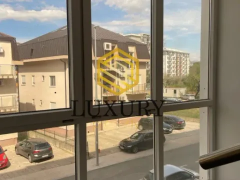 Prodaja, jednosoban stan, 46m², 1 maj, Podgorica - image 7