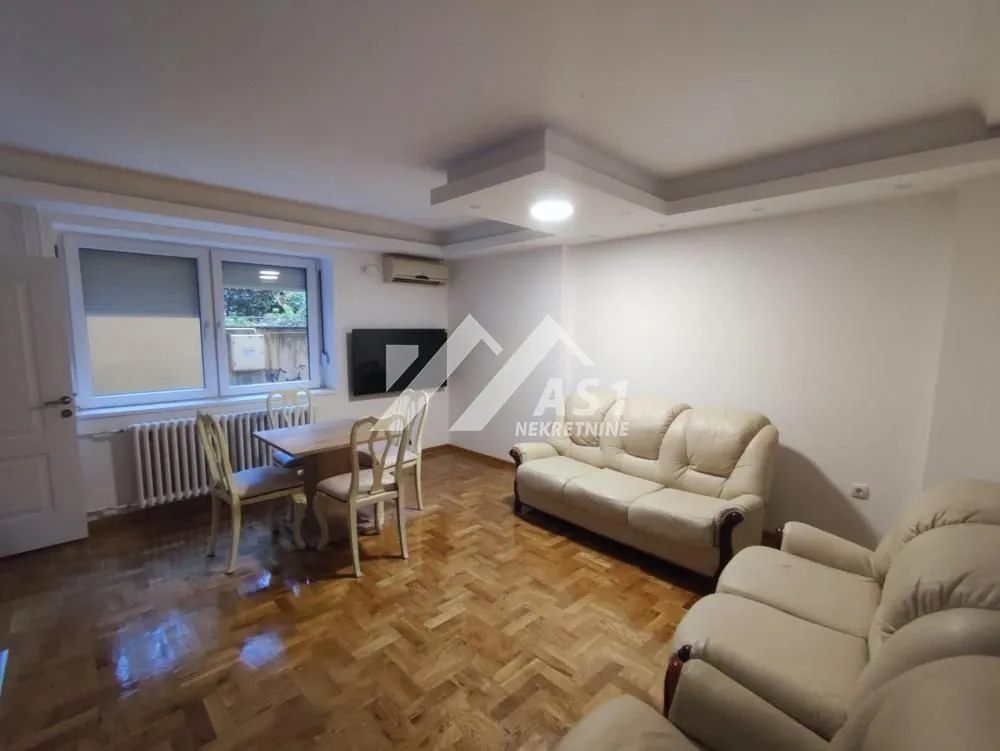 Izdavanje, dvosoban stan, 45m², Podbara, Novi Sad Sve Podlokacije
