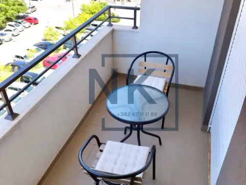 Izdavanje, dvosoban stan, 71m², Stari Aerodrom, Podgorica - image 9