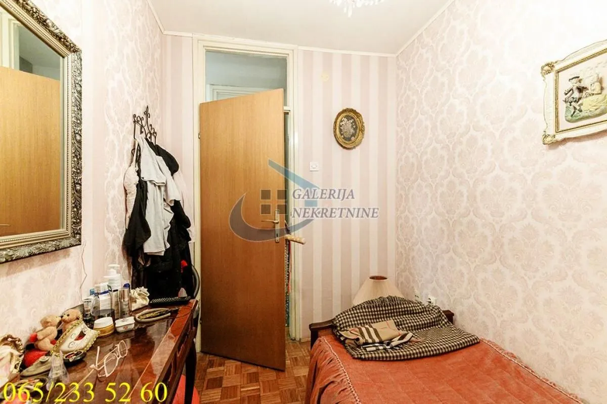 Prodaja, trosoban stan, 73m², Vračar Sve Podlokacije, Beograd