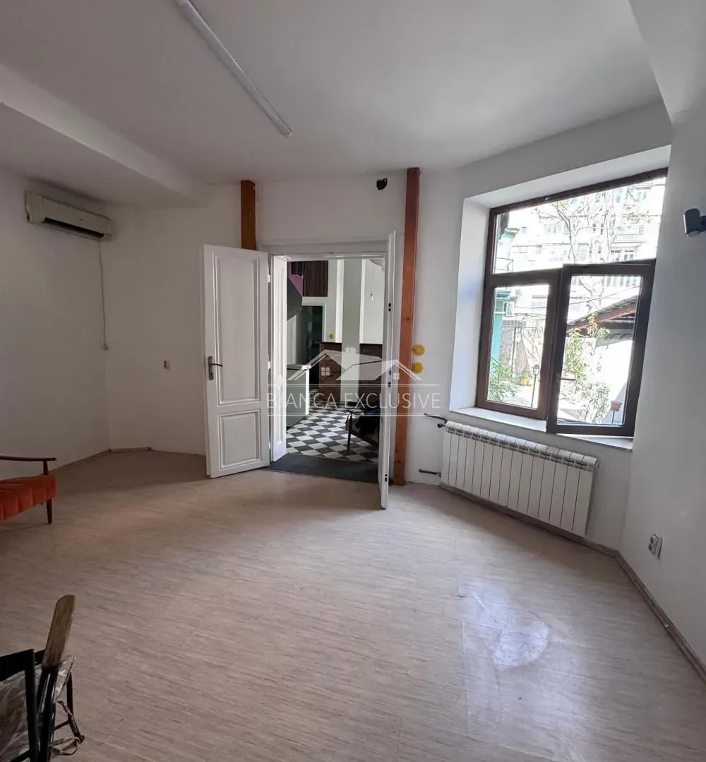 Prodaja, stan, 166m², Vračar Sve Podlokacije, Beograd