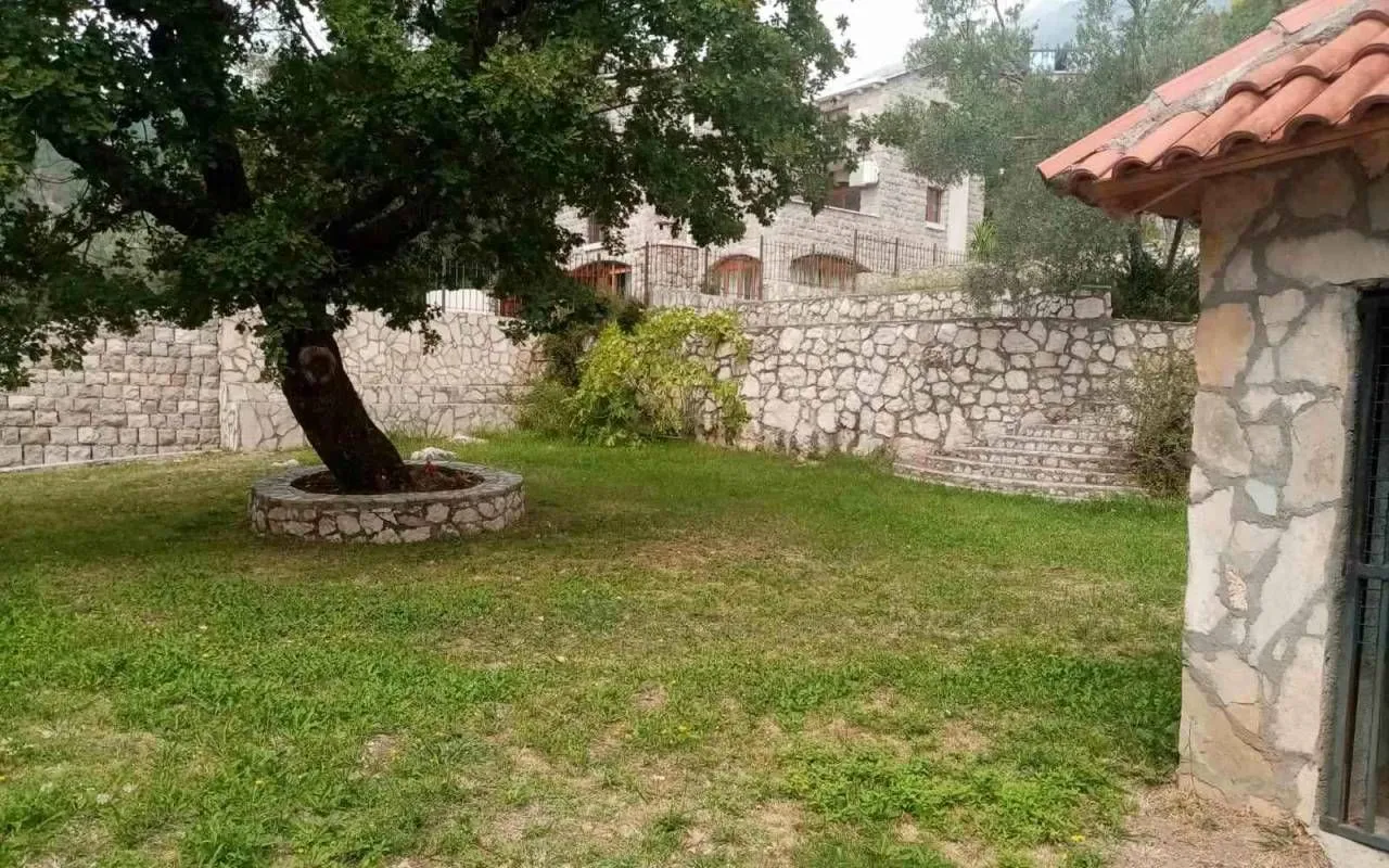 Sale, land lot, 834m², Markovići, Budva