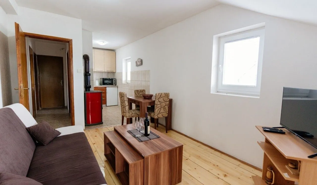 Prodaja, kuća, 156m², Žabljak, Crna Gora