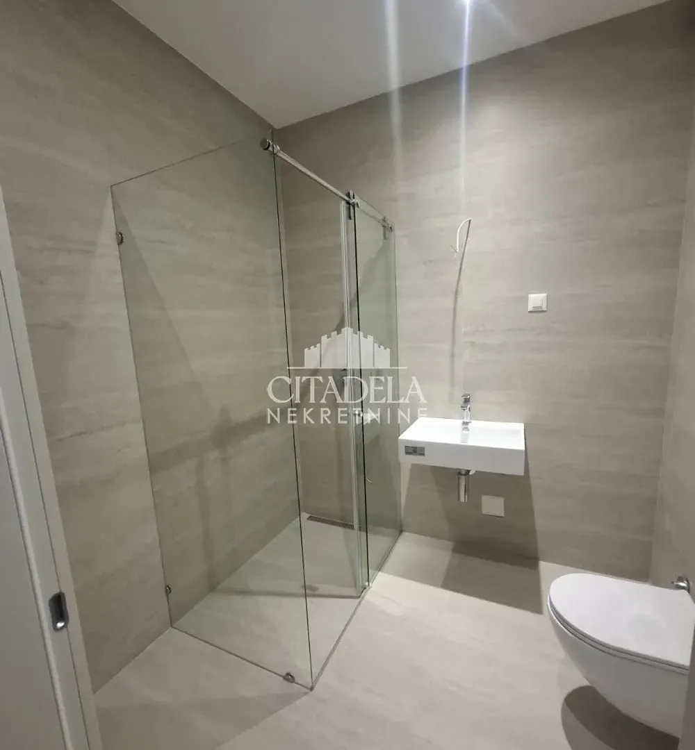 Rent, two bedroom apartment, 56m², Čukarica, Beograd