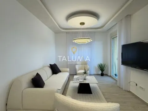 Sale, two bedroom apartment, 74m², Bečići, Budva - image 1