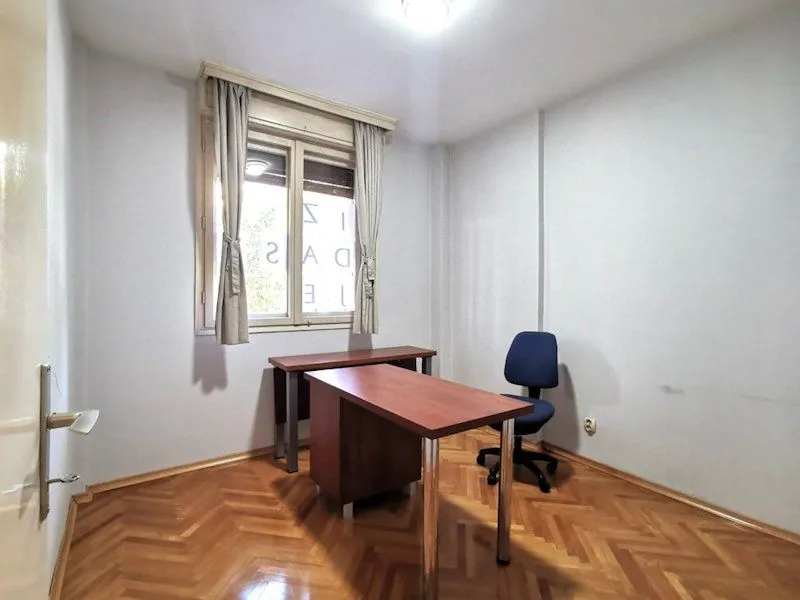 Rent, office space, 70m², Preko Morače, Podgorica