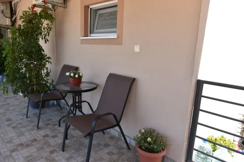 Rent, one bedroom apartment, 30m², Mrčevac, Tivat - image 7