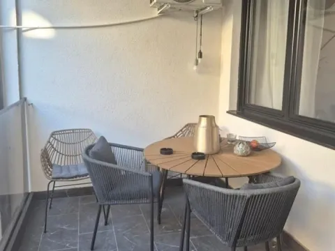 Sale, two bedroom apartment, 57m², Južni Bulevar, Vračar Sve Podlokacije - image 11