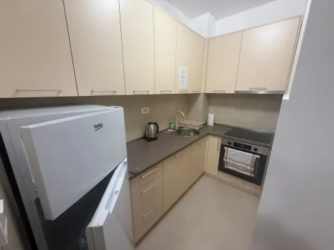 Rent, one bedroom apartment, 45m², Centar, Budva - image 4