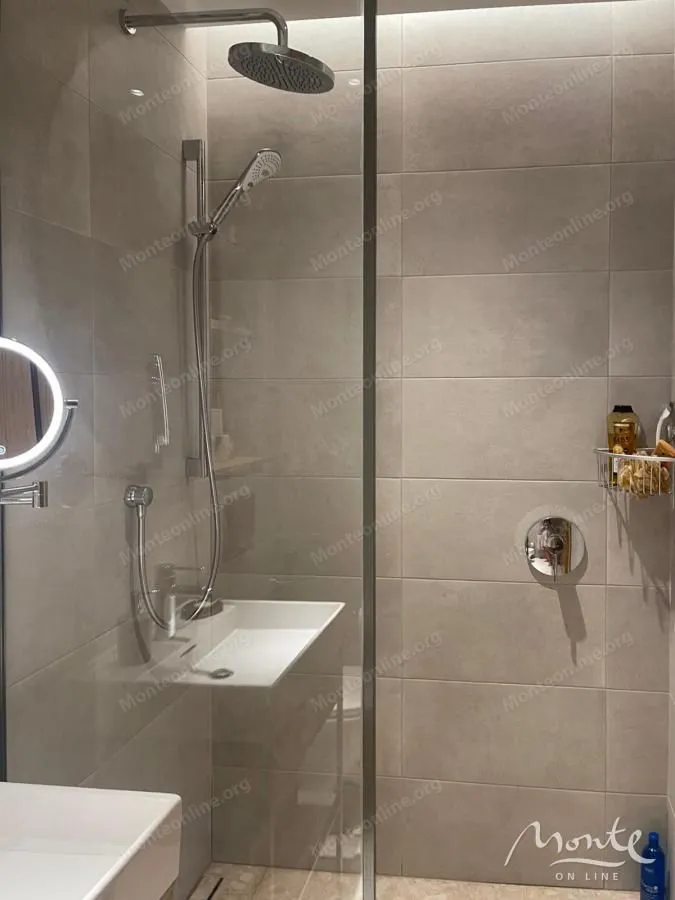 Prodaja, dvosoban stan, 90m², Porto Montenegro, Tivat