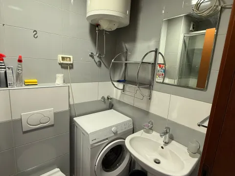 Rent, studio apartment, 30m², City Kvart, Podgorica - image 5