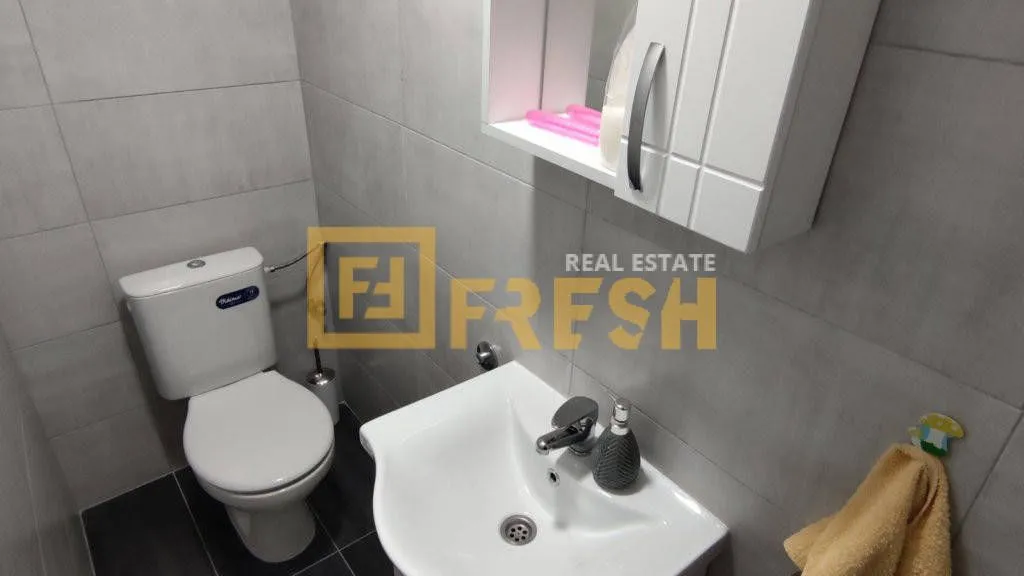 Izdavanje, dvosoban stan, 87m², Tuški Put, Podgorica