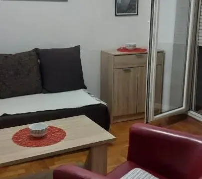 Rent, one bedroom apartment, 27m², Adamovićevo Naselje, Novi Sad Sve Podlokacije - image 4