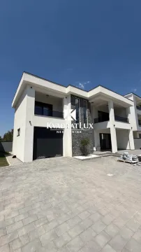 Sale, house, 245m², Tomba, Bar - image 8