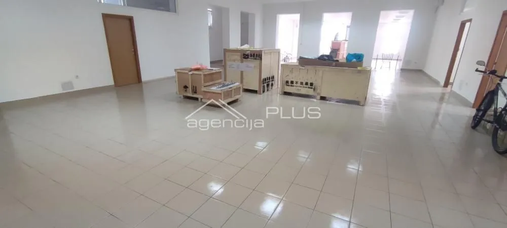 Sale, office space, 476m², Banja Koviljača, Loznica