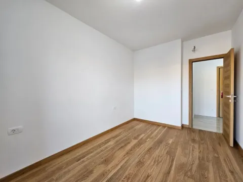 Sale, two bedroom apartment, 71m², New City, Podgorica - image 4