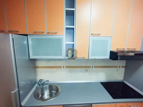 Izdavanje, trosoban stan, 116m², Stari Aerodrom, Podgorica - image 5