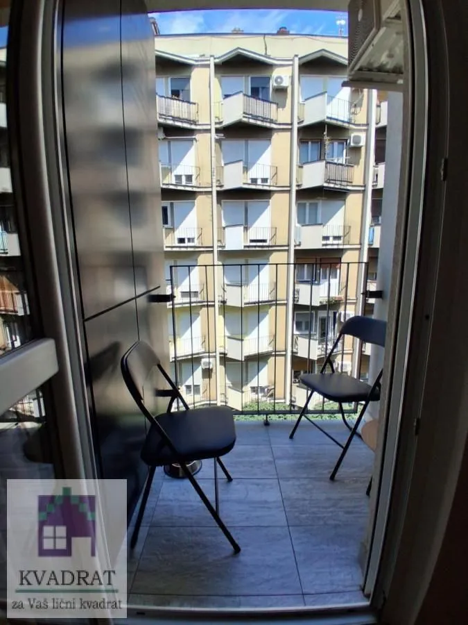 Rent, studio apartment, 33m², Centar, Novi Sad