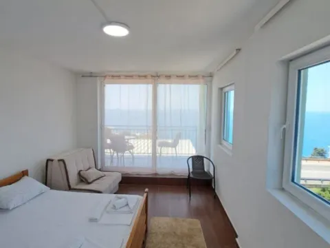 Sale, house, 1200m², Dobre Vode, Bar - image 2