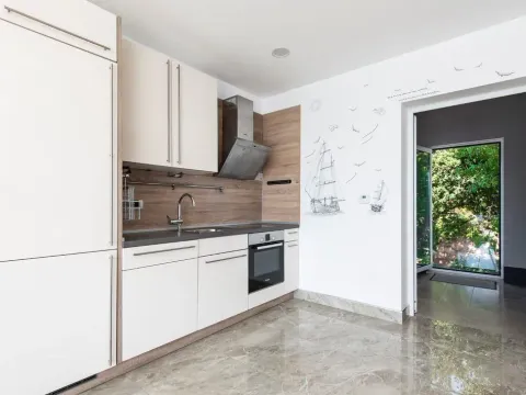 Sale, house, 760m², Đenovići, Herceg Novi - image 39