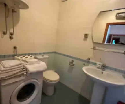 Izdavanje, dvosoban stan, 75m², Preko Morače, Podgorica - image 10