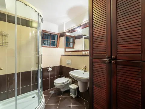 Sale, three bedroom apartment, 112m², Strp, Kotor - image 16