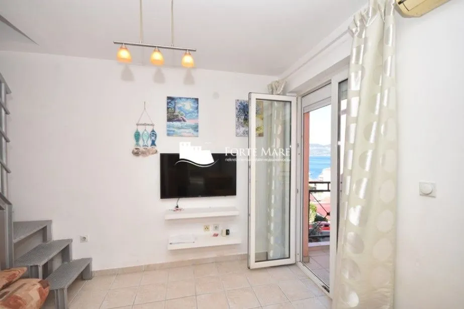Prodaja, dvosoban stan, 42m², Kumbor, Herceg Novi