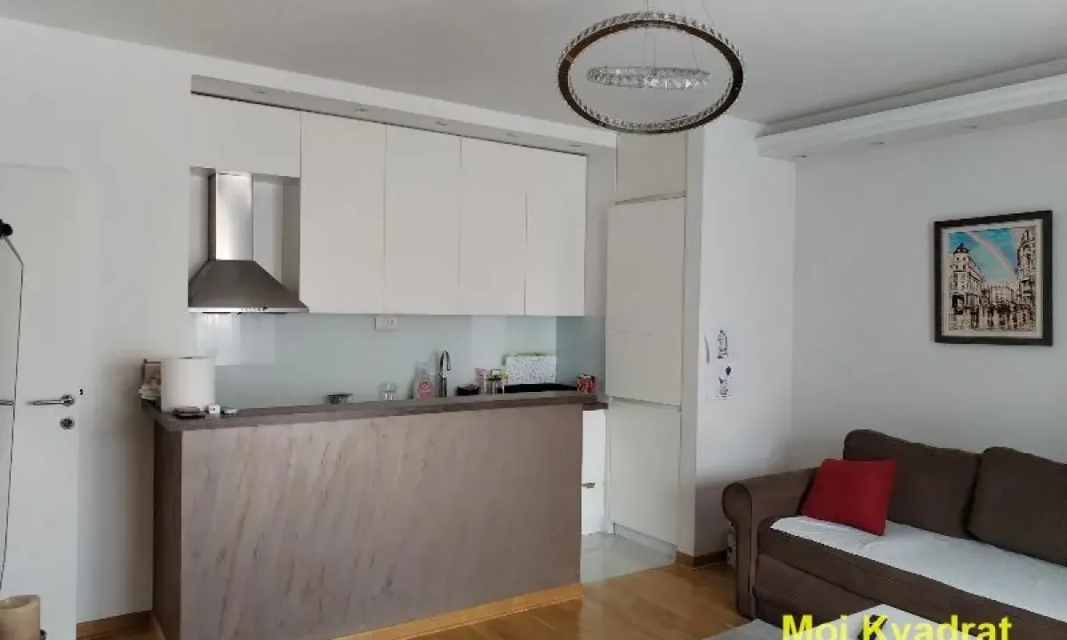 Prodaja, trosoban stan, 64m², Lion, Zvezdara Sve Podlokacije