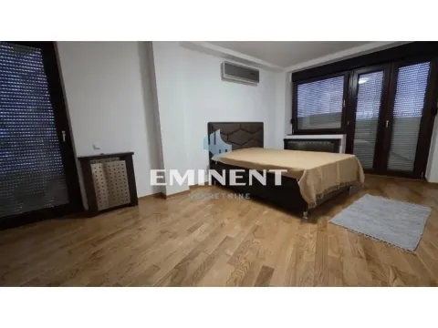 Rent, three bedroom apartment, 111m², Neimar, Vračar Sve Podlokacije - image 11
