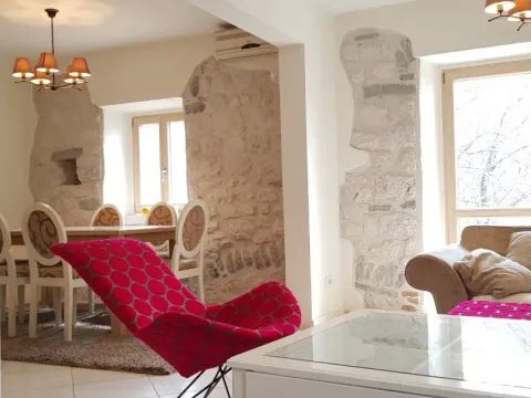 Prodaja, stan, 87m², Dobrota, Kotor - image 7