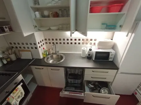 Izdavanje, jednosoban stan, 50m², Preko Morače, Podgorica - image 2