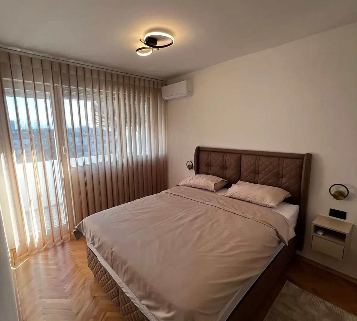 Izdavanje, trosoban stan, 103m², Preko Morače, Podgorica
