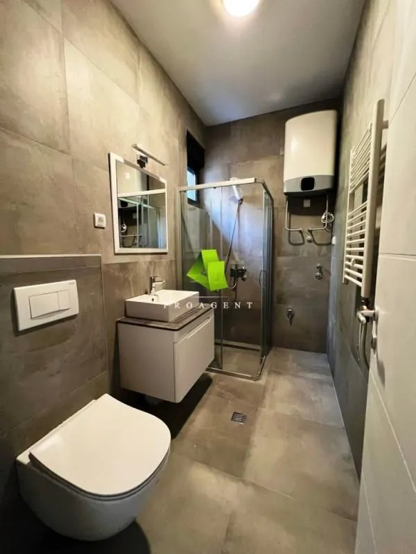 Rent, three bedroom apartment, 71m², Medijana, Niš