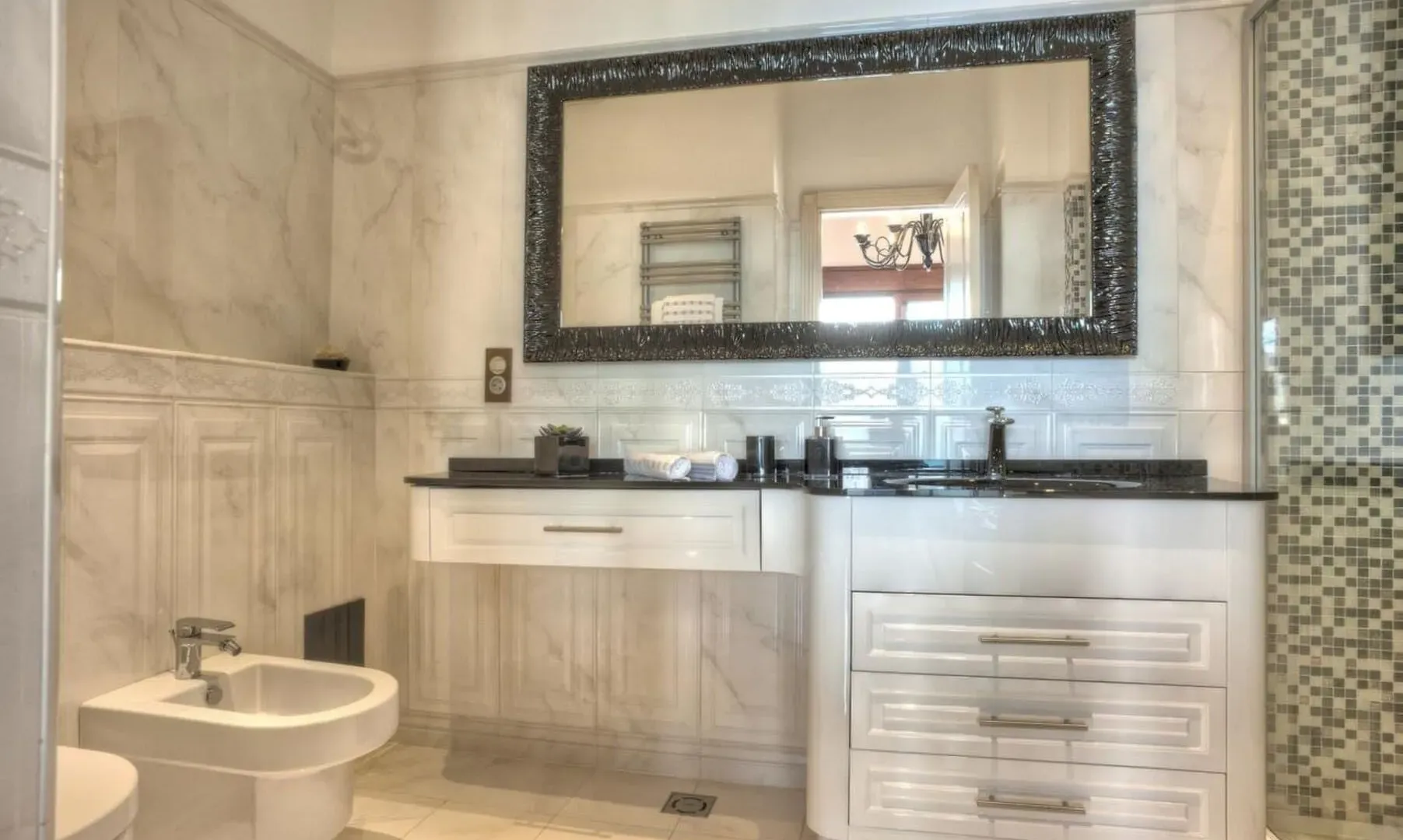 Rent, house, 300m², Krašići, Tivat