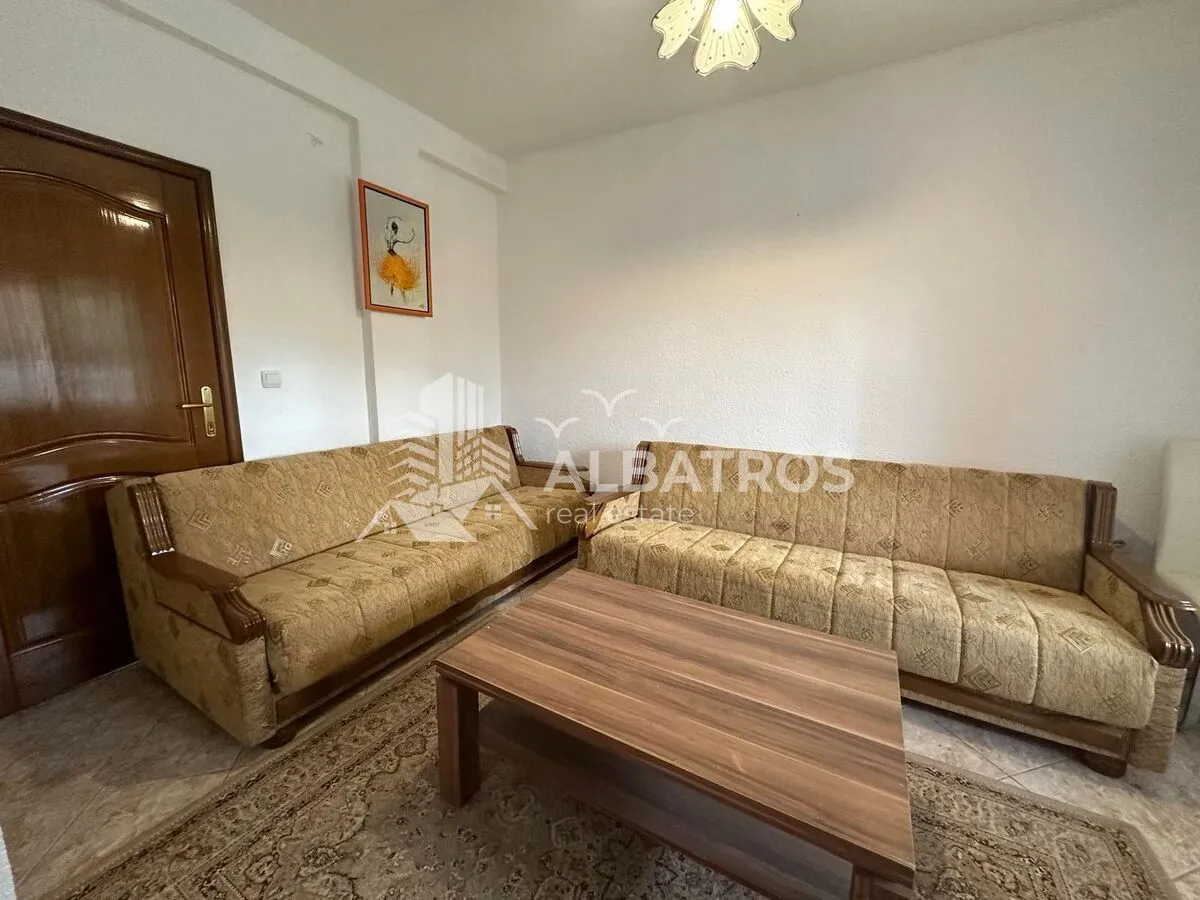 Rent, house, 452m², Bar, Crna Gora