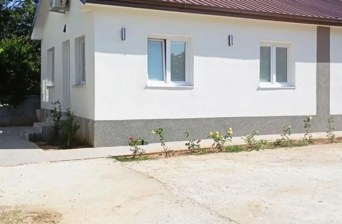 Rent, one bedroom apartment, 35m², Golubovci, Podgorica
