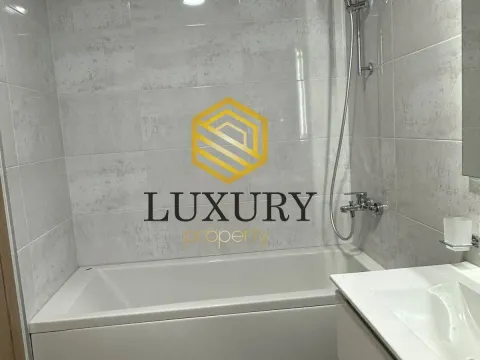 Izdavanje, jednosoban stan, 72m², Master Kvart, Podgorica - image 17