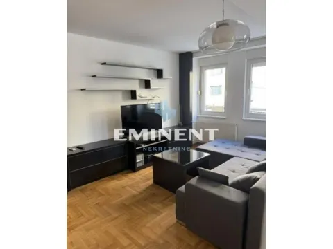 Rent, three bedroom apartment, 69m², Profesorska Kolonija, Palilula Sve Podlokacije - image 2