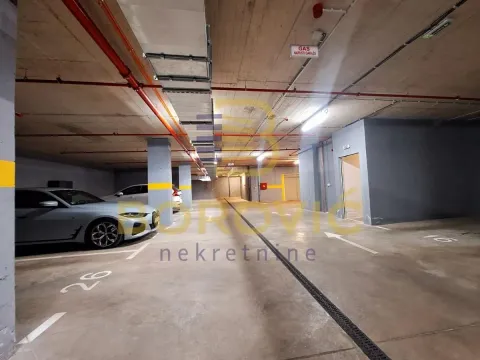 Sale, parking/garage, 14m², Vračar Sve Podlokacije, Beograd - image 4