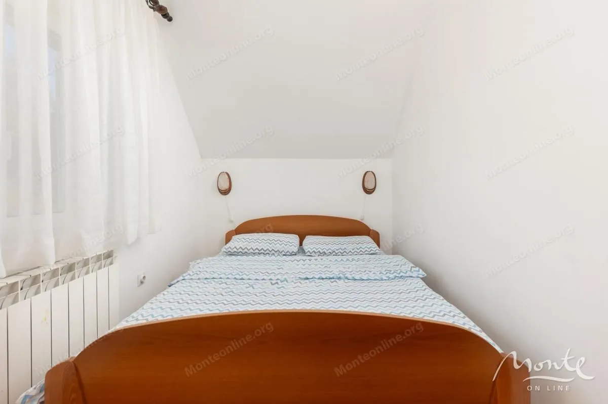 Prodaja, kuća, 200m², Žabljak, Crna Gora