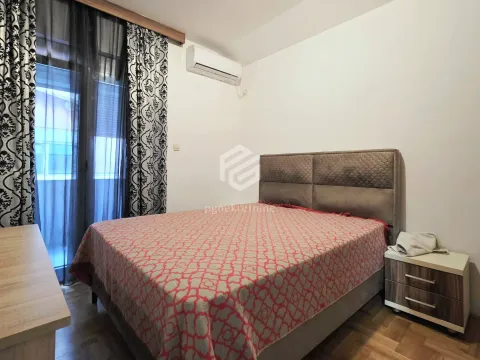 Izdavanje, dvosoban stan, 76m², Stari Aerodrom, Podgorica - image 13