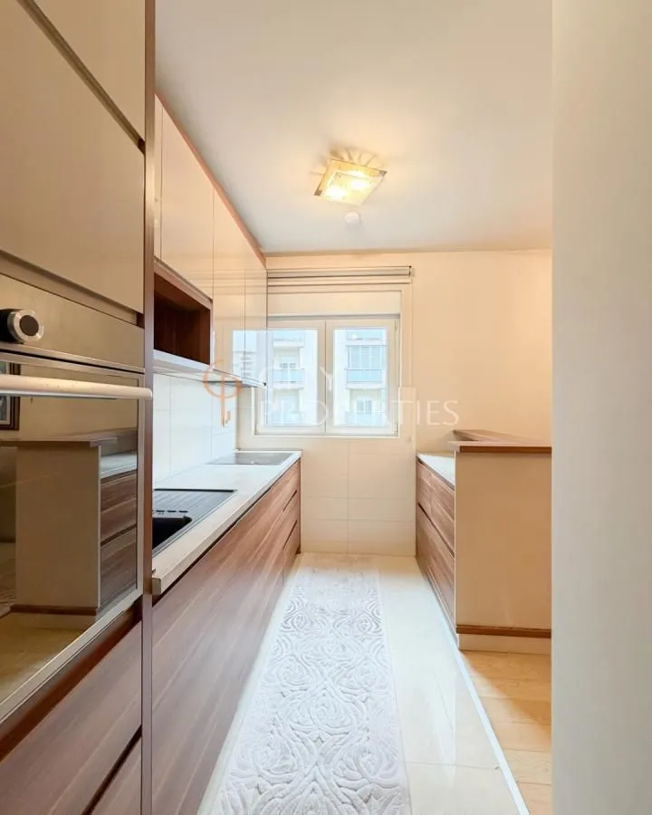 Rent, apartment, 105m², City Kvart, Podgorica